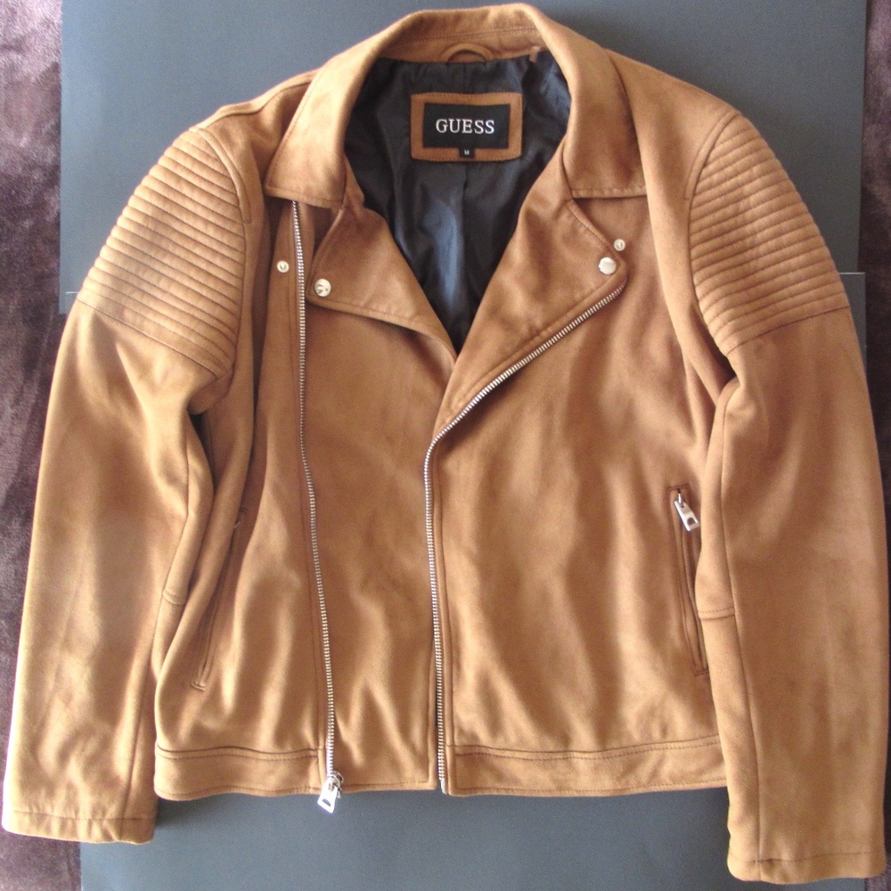 GUESS BRAND BEAUTIFUL NEW LEATHERLIKE CALFSKIN-COLOR STYLISH BIKER JACKET SIZE M